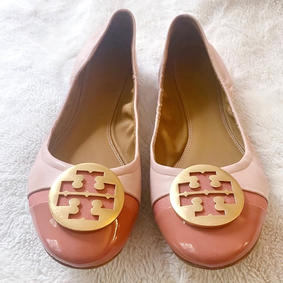 Tory Burch Shoes - Tory Burch Mini Logo Medallion Cap Toe Ballet